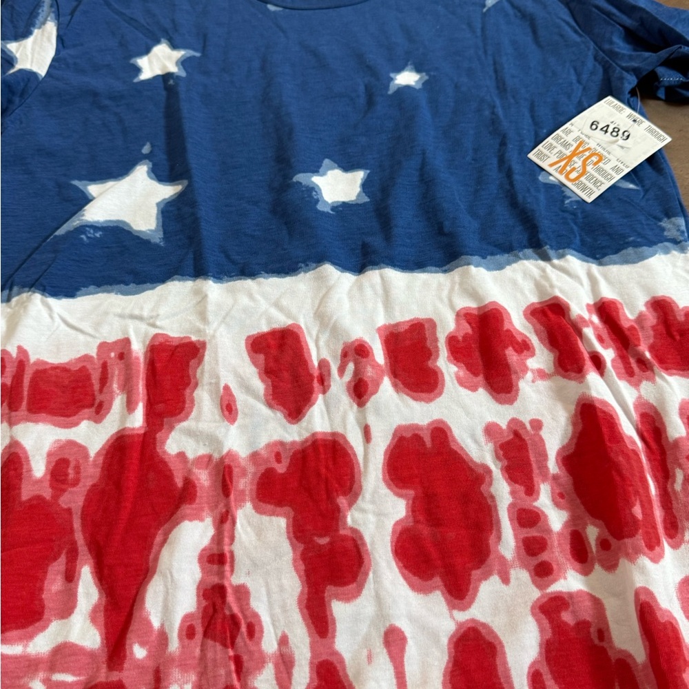 LuLaRoe XS Patrick Tee Shirt